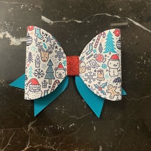 Christmas girl hair bow 🎄